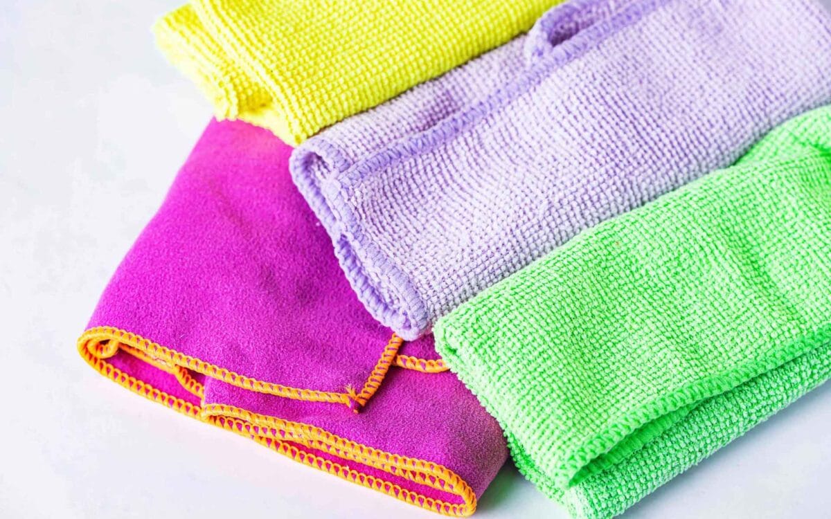 Cat-Proof Furniture Fabric Guide: Best Scratch-Resistant Materials for Sofas