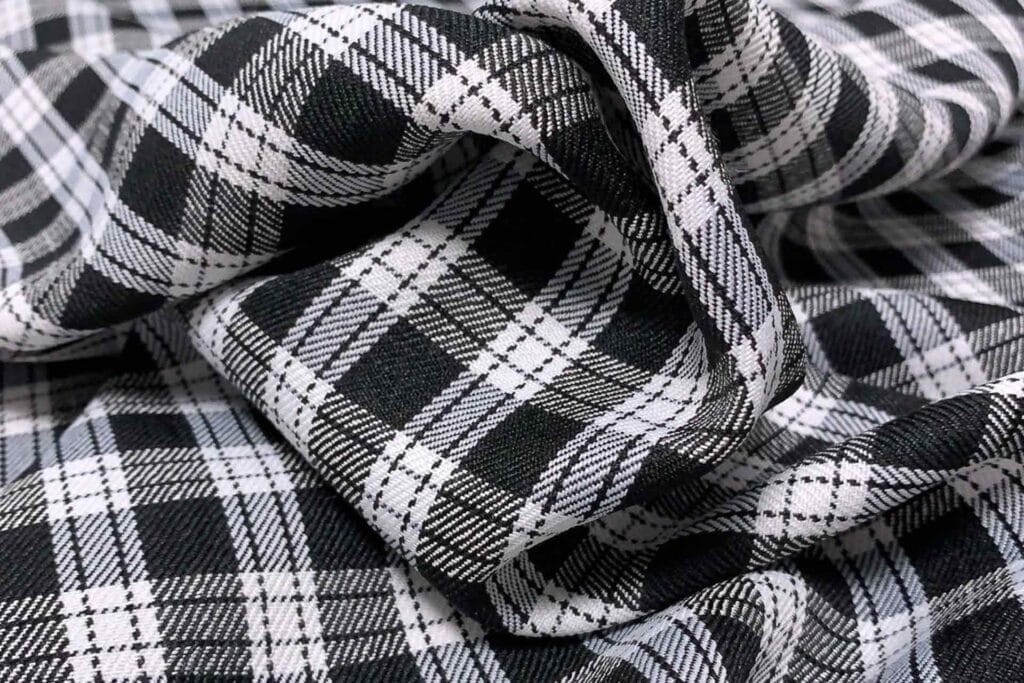 Polyester plaid fabric 