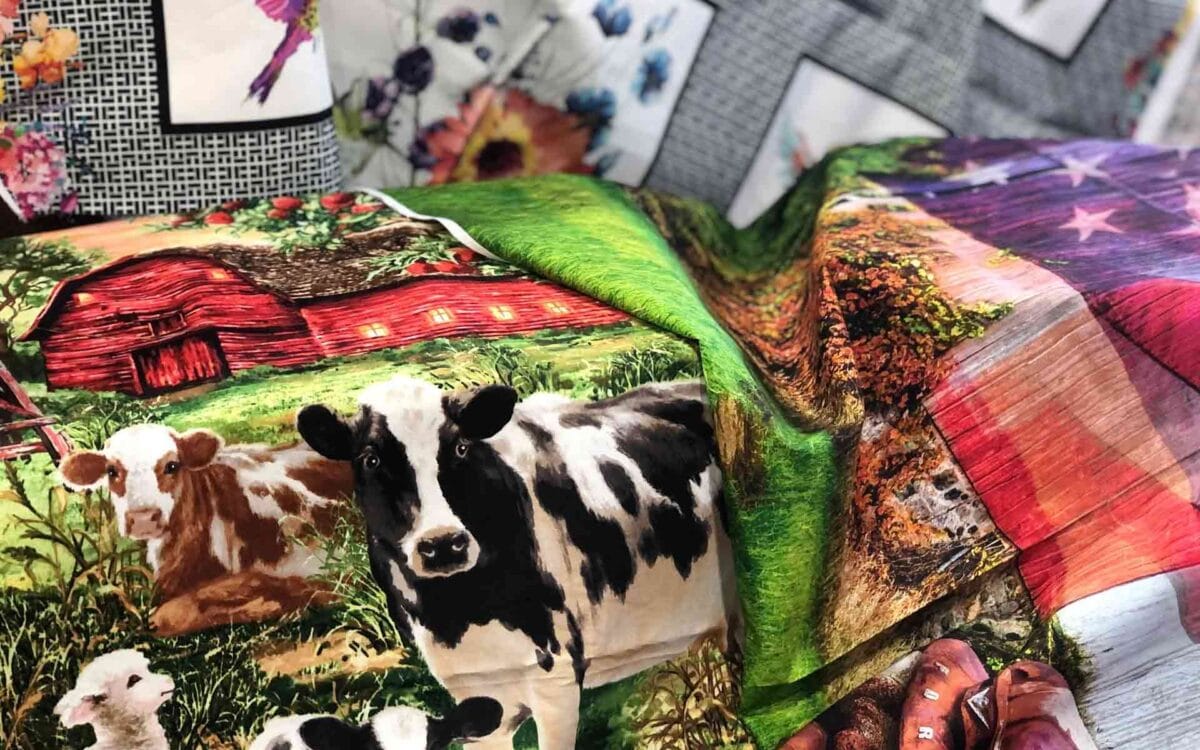 Modern Quilting Style: How to Use Fabric Panels to Create Statement Pieces