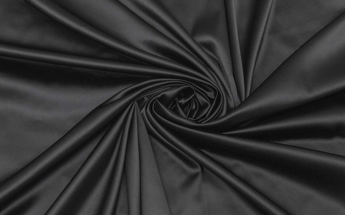 Polyester and Elastane: The Secret to Stretchable Clothing