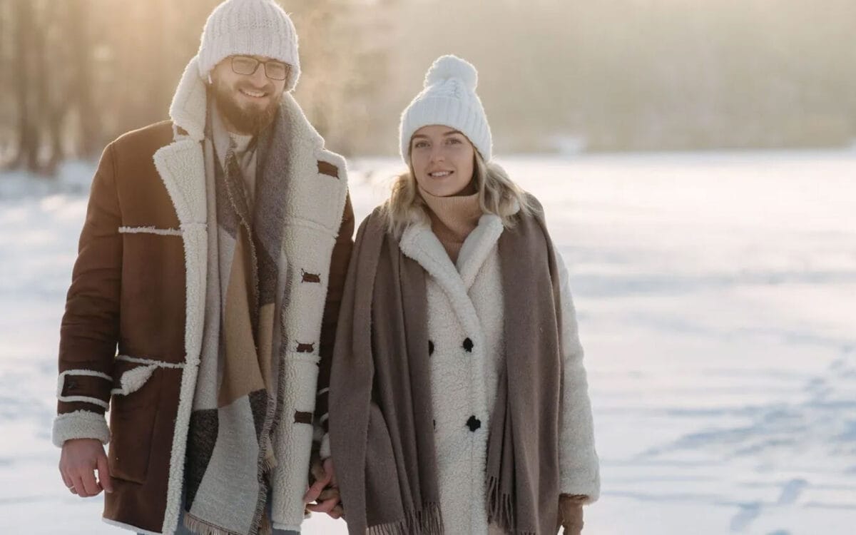 The Science of Warmth: Why Fleece Is the Best Material for Winter Clothes