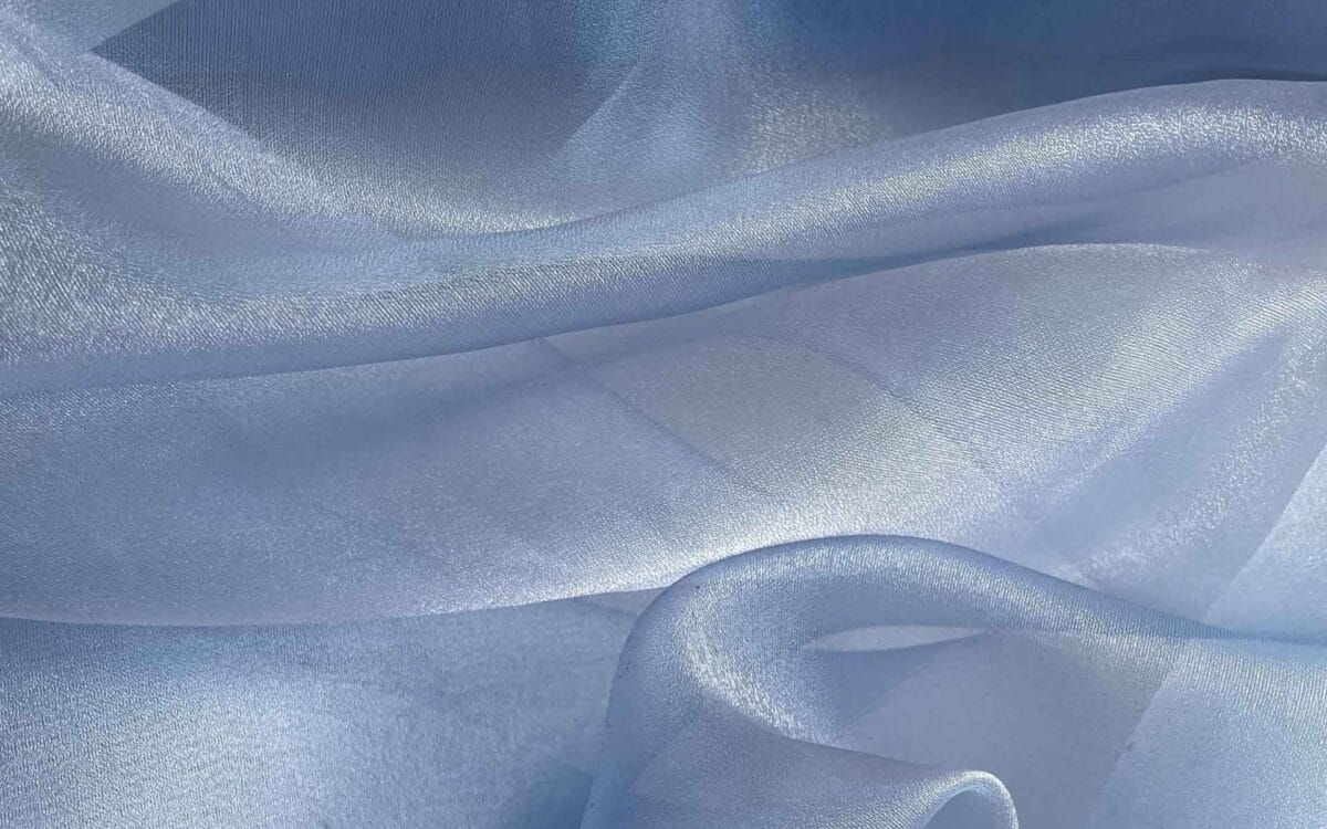 Tulle vs Organza: Which Fabric Should You Choose for Your Project?