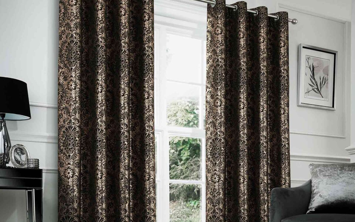 Damask Curtains: Styles, Fabrics & How to Choose the Right Drapery