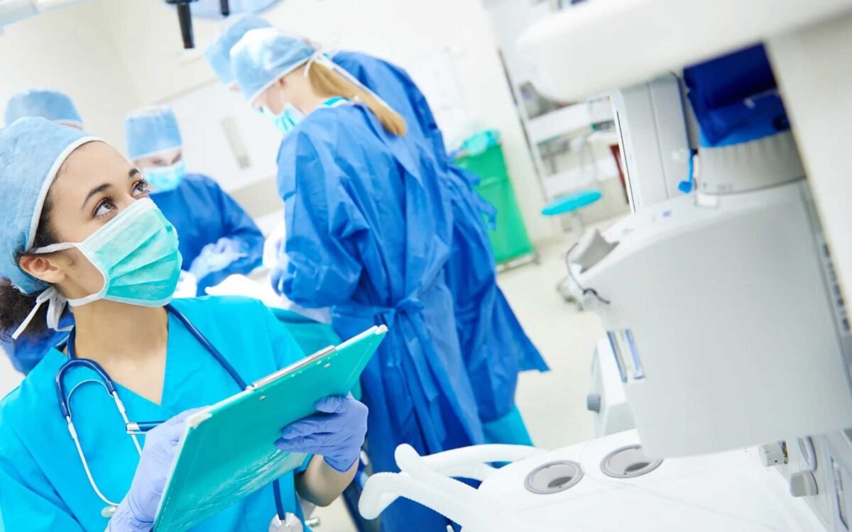 Why Do Nurses Wear Scrubs? Exploring the Reasons Behind This Essential Medical Attire