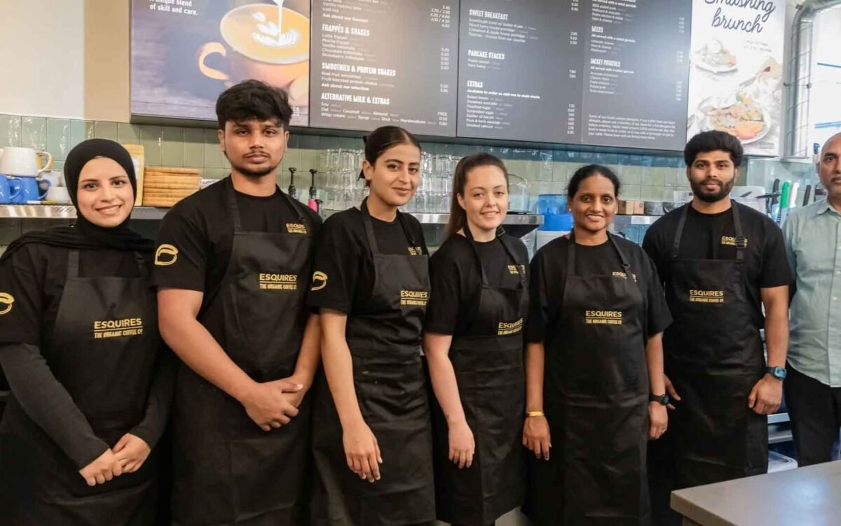 Coffee Shop Uniform: The Complete Guide