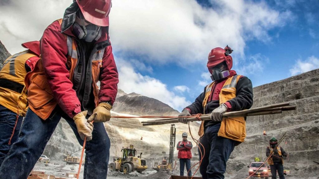Why Do Construction Workers Wear Hoodies in the Summer